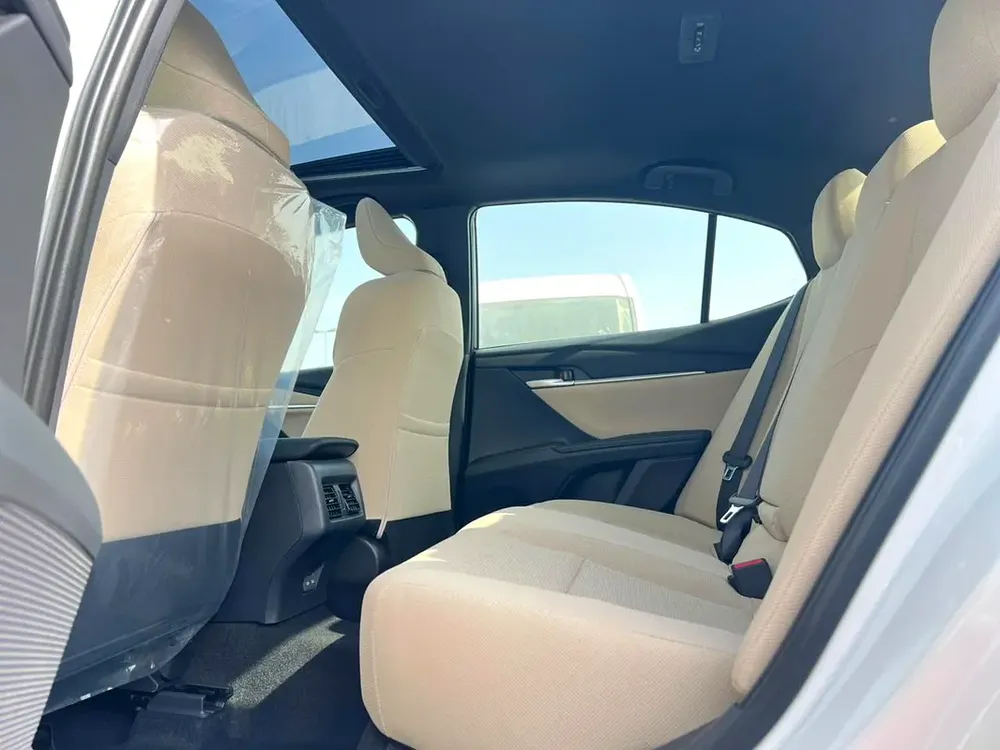 TOYOTA CAMRY LE 2.5L 2026 *EXPORT ONLY* - Image 9