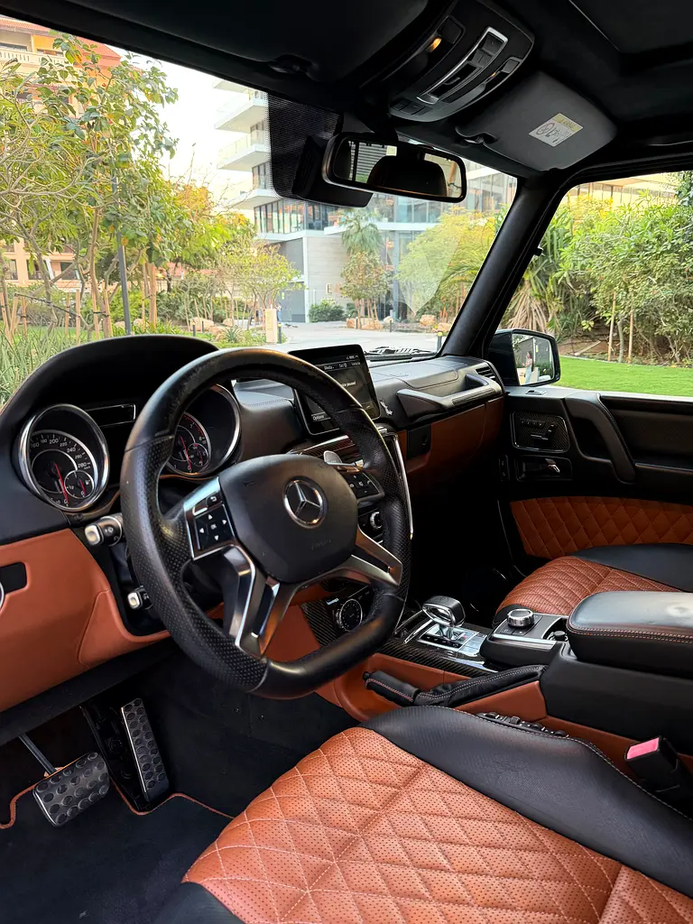 Mercedes G 63 lady driven - Image 5