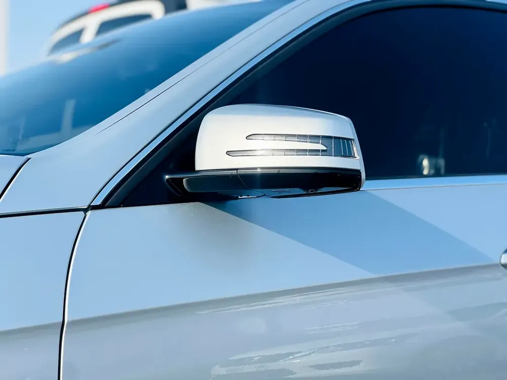 Mercedes-Benz E 300 4matic 2015, Japanese Specs - Image 5