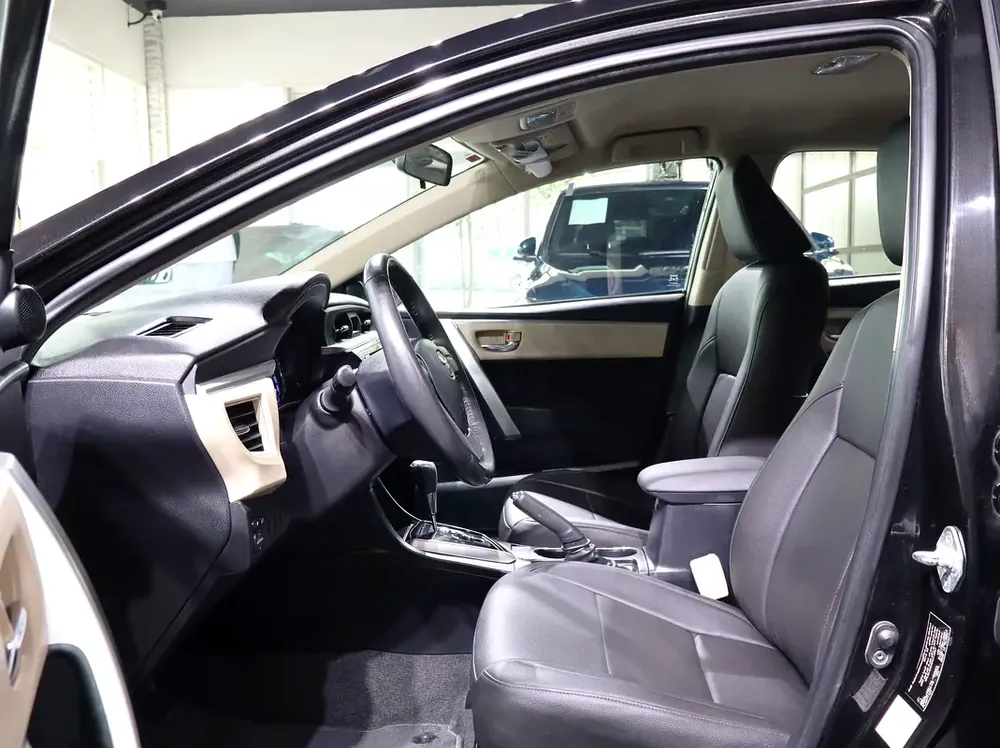 2.0L GCC Specs . Excellent Condition - Image 7