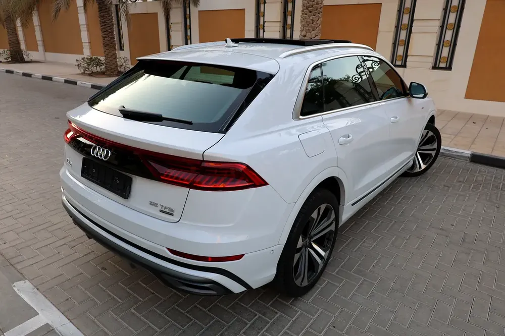Audi Q8 (55 TFSI Quattro)-2020-72000KM-GCC SPECS - Image 4