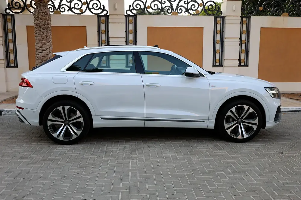 Audi Q8 (55 TFSI Quattro)-2020-72000KM-GCC SPECS - Image 7