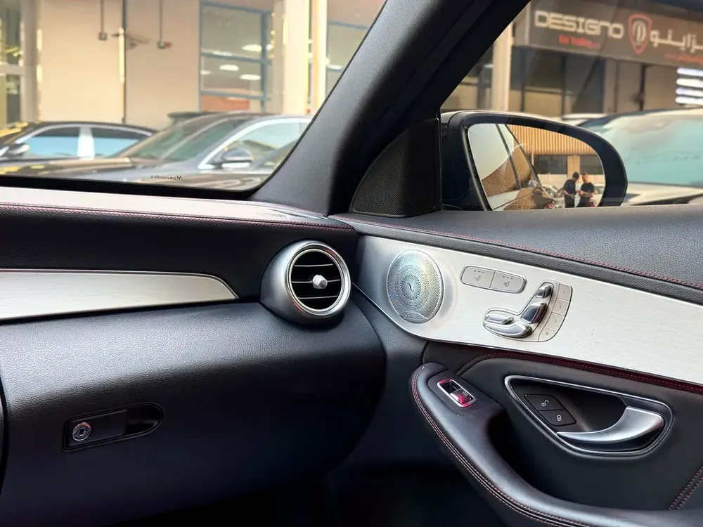 MERCEDES C63 - MODEL 2020 - NO ACCIDENT NO PAINT - Image 10