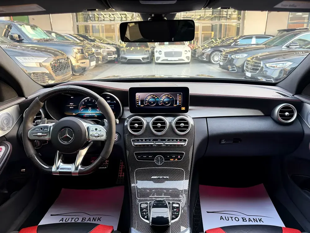 MERCEDES C63 - MODEL 2020 - NO ACCIDENT NO PAINT - Image 7