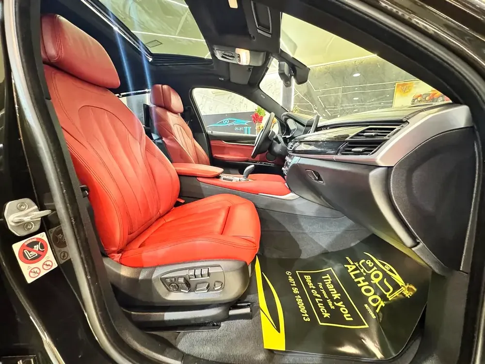SPECIAL BMW X6 M KIT  || WELL MAINTAINED || RADAR || TOP RANGE  || GCC || LOW MILEAGE - Image 16