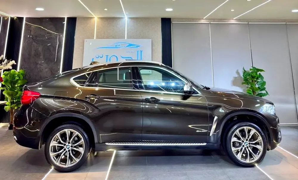 SPECIAL BMW X6 M KIT  || WELL MAINTAINED || RADAR || TOP RANGE  || GCC || LOW MILEAGE - Image 5