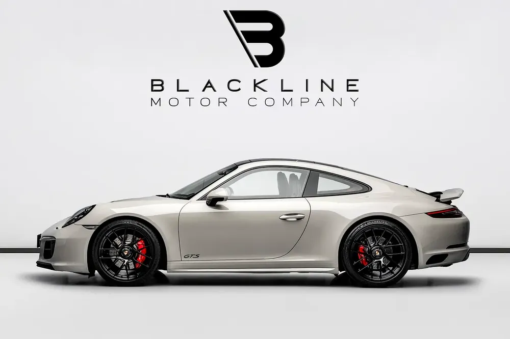 SUMMER STARTS NOW | EXCLUSIVE DEAL BY BLACKLINE September 2027 Porsche Warranty, Low KMs, GCC - Image 6