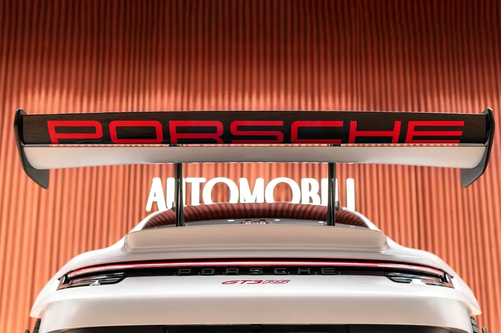 2025 Porsche 911 GT3 RS WEISSACH PACKAGE | GCC Specs | Brand New | WARRANTY TILL 2027 - Image 11