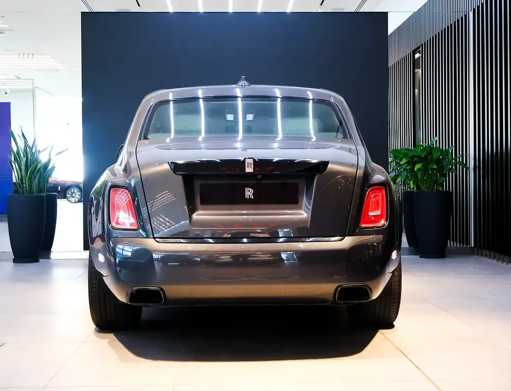 Rolls-Royce Phantom Model Year 2022 | Automatic | Petrol | 14,308 km - Image 9