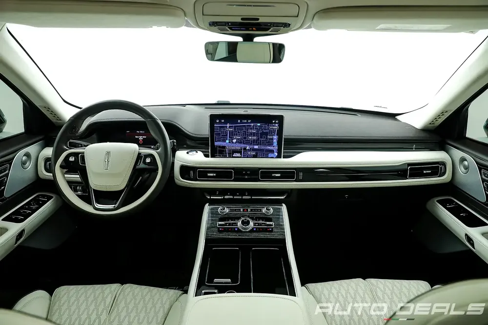 2023 Lincoln Aviator | GCC Specs | Under Warranty | Low Mileage | Excellent Condition | 3.0L V6 - Image 12