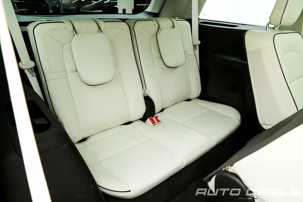 2023 Lincoln Aviator | GCC Specs | Under Warranty | Low Mileage | Excellent Condition | 3.0L V6 - Image 20