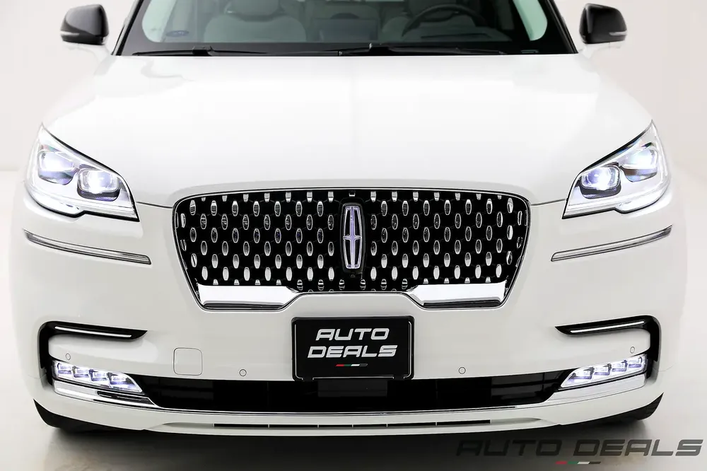 2023 Lincoln Aviator | GCC Specs | Under Warranty | Low Mileage | Excellent Condition | 3.0L V6 - Image 6