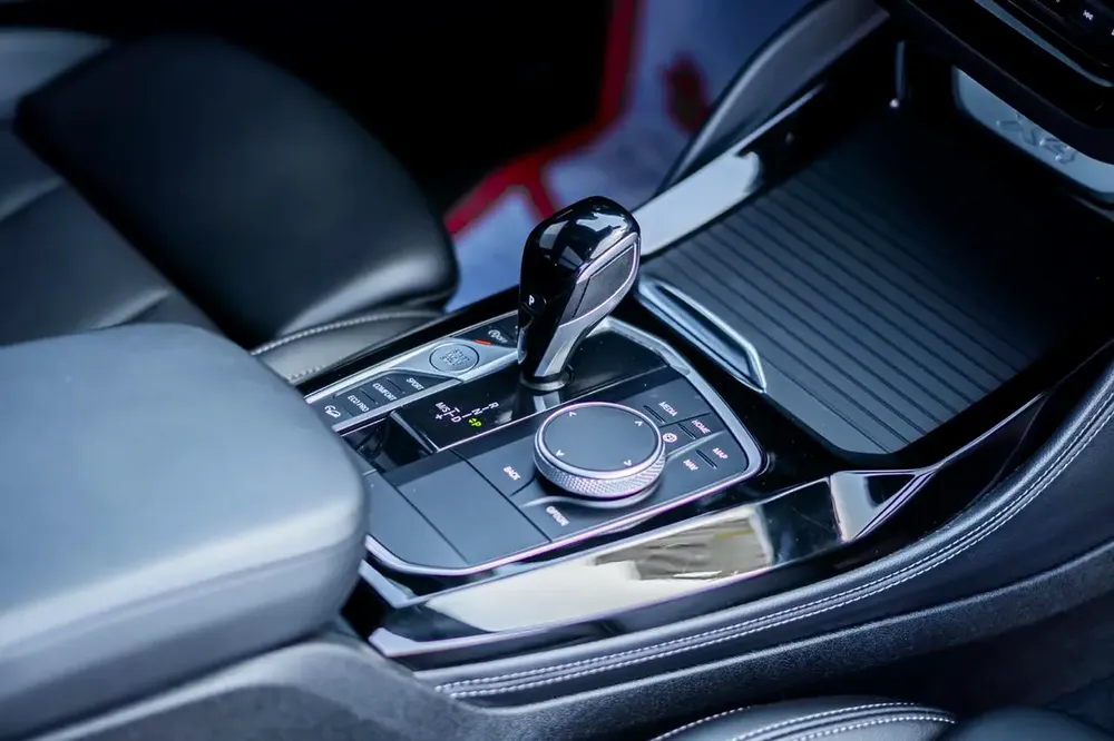 BMW X4 XDrive 30i - Image 12