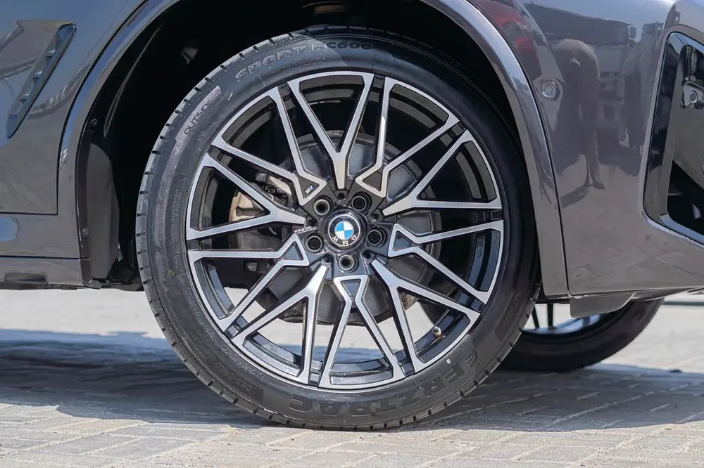 BMW X4 XDrive 30i - Image 6