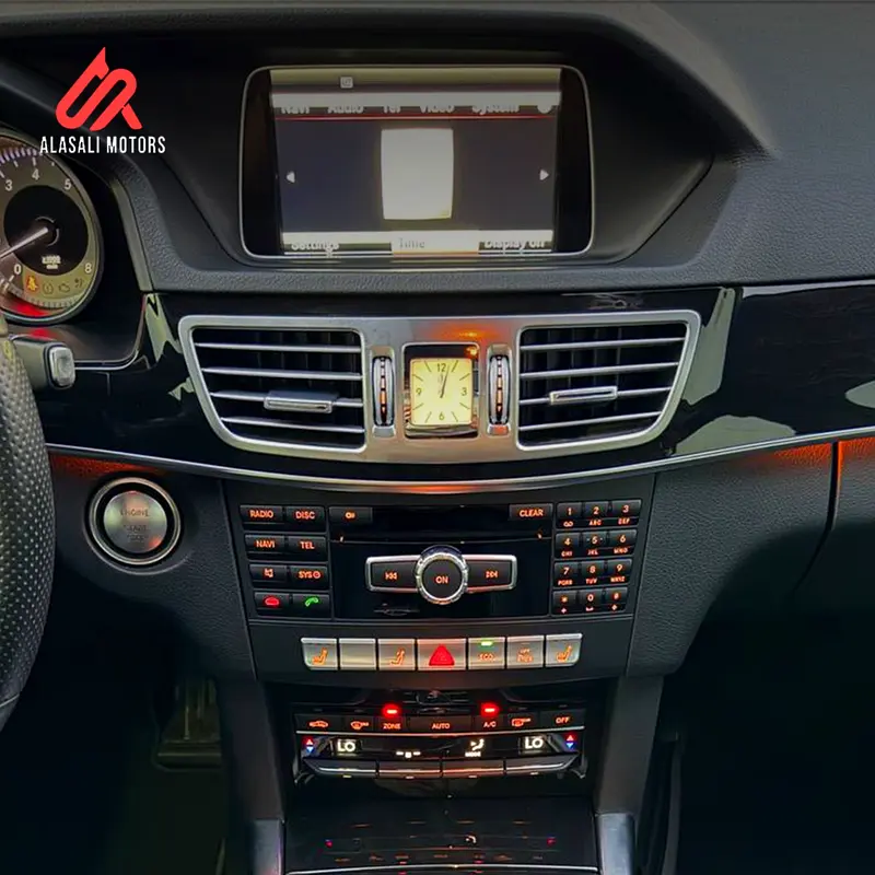 Mercedes Benz E-300 2014 V6 3.5cc Imported from Korea Gcc  specifications - Image 13