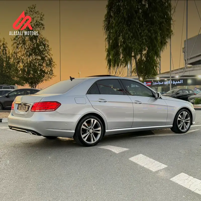 Mercedes Benz E-300 2014 V6 3.5cc Imported from Korea Gcc  specifications - Image 6