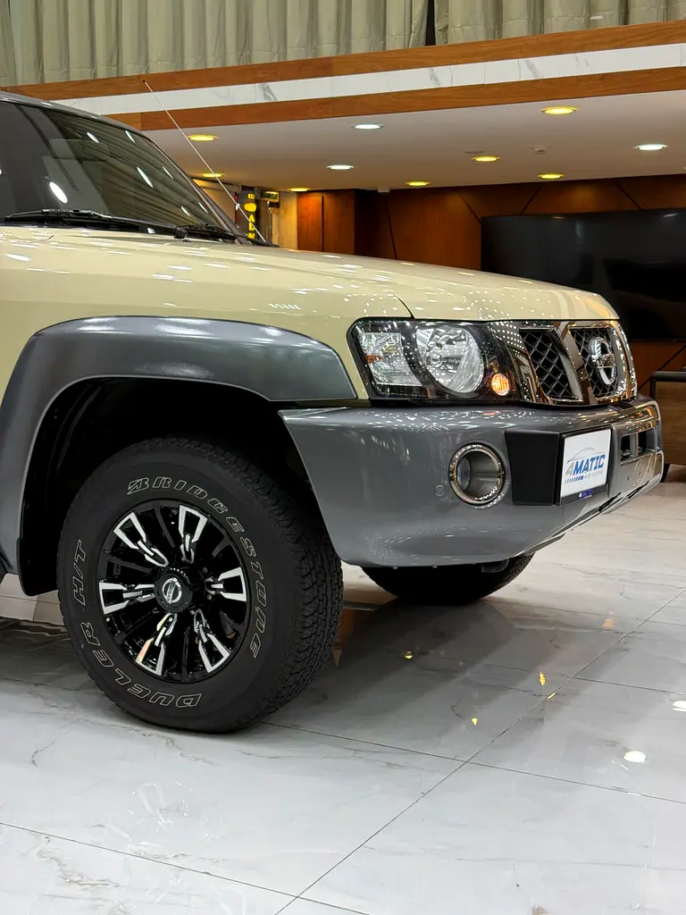 Nissan Patrol Super Safari - Image 7