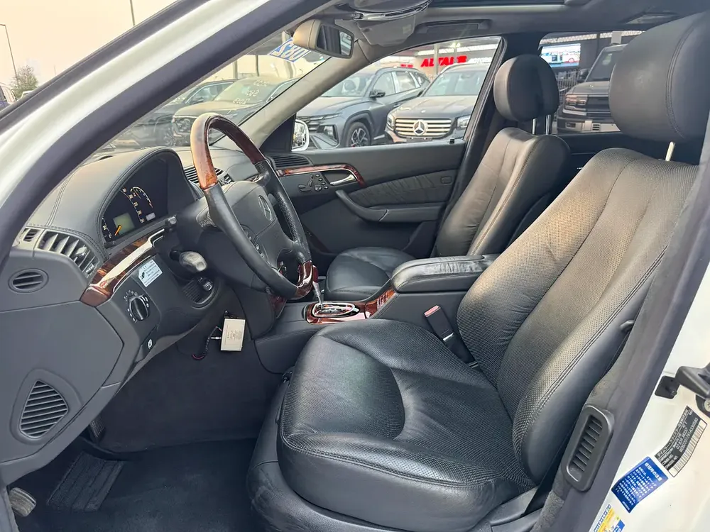 Mercedes-Benz S-Class S 600L 2003 - Japanese Specs Auction Grade 4/B - Image 11