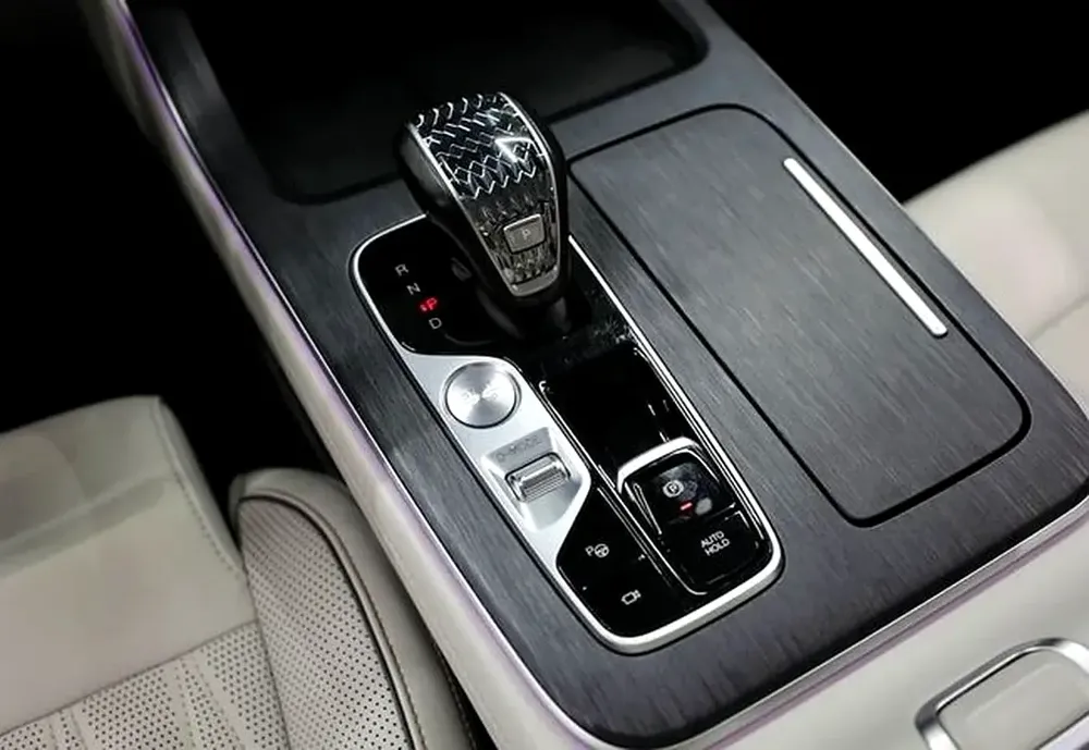 GAC GS8 2024 with 0% D:P EMI Starts 1600 Including Insurance Registration Free - Image 14