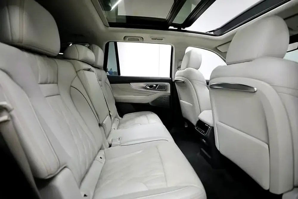 GAC GS8 2024 with 0% D:P EMI Starts 1600 Including Insurance Registration Free - Image 9