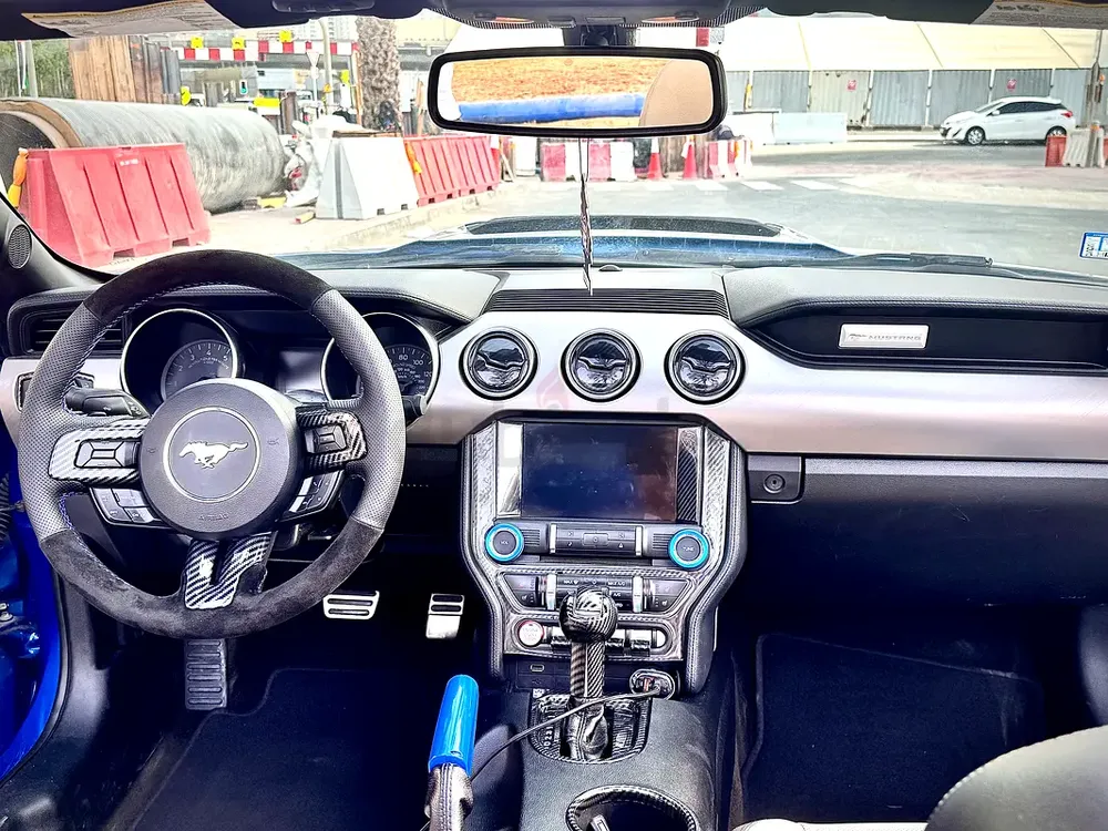 Amazing Ford Mustang Ecoboost Premium (2018) Ready to Drive - Image 7