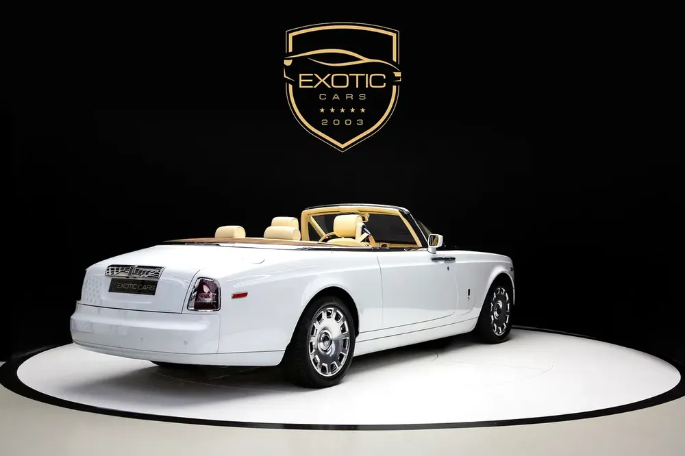 PHANTOM DROPHEAD | TWO TONE EXTERIOR | LOW MILEAGES | WARRANTY AVAILABLE - Image 5
