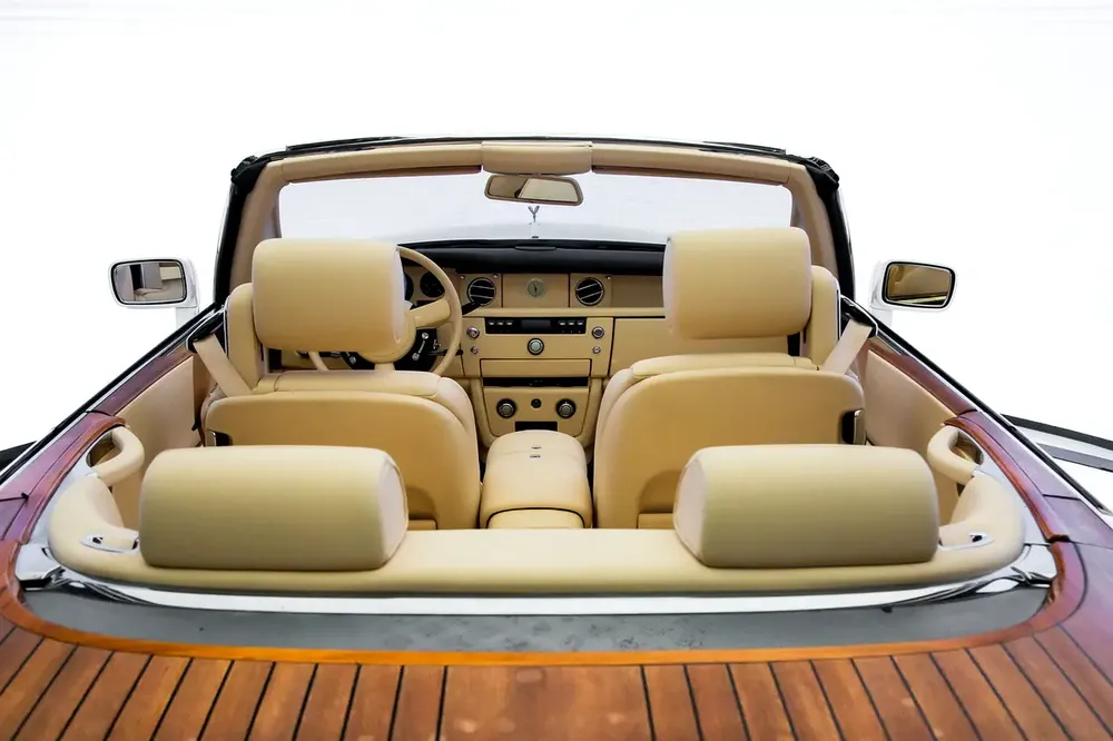 PHANTOM DROPHEAD | TWO TONE EXTERIOR | LOW MILEAGES | WARRANTY AVAILABLE - Image 9