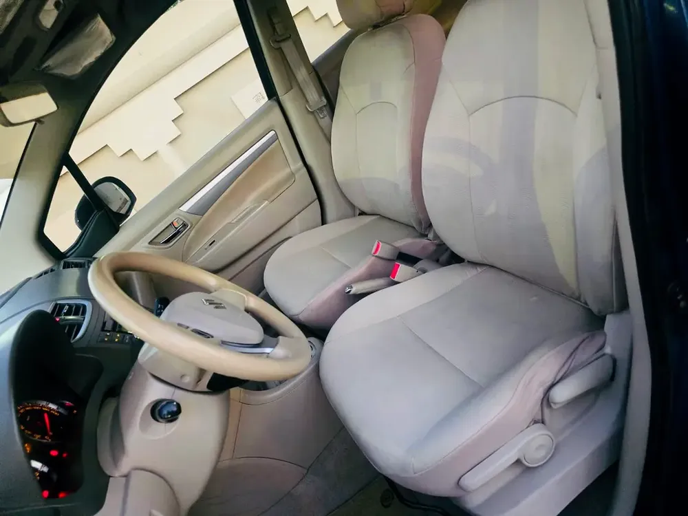 Suzuki Ertiga GLX 2017 Full Option Seven Seats - Image 15