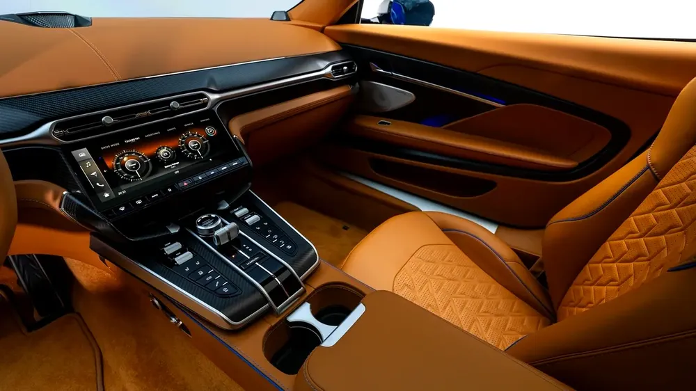 Aston Martin Vanquish - 2026 - GCC Specs - Under Warranty and Service Contract - Image 12