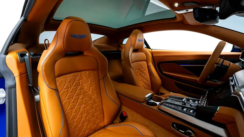Aston Martin Vanquish - 2026 - GCC Specs - Under Warranty and Service Contract - Image 15