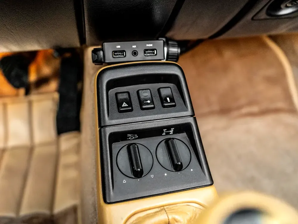 1991 PORSCHE 964 911 CARRERA CONVERTIBLE | 5-SPEED MANUAL | AIR-COOLED CLASSIC - Image 11