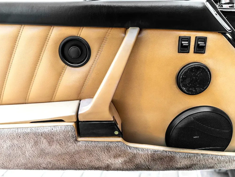 1991 PORSCHE 964 911 CARRERA CONVERTIBLE | 5-SPEED MANUAL | AIR-COOLED CLASSIC - Image 12