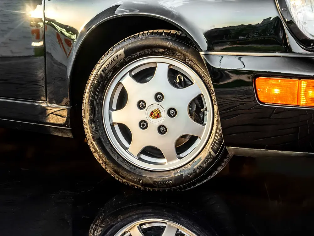 1991 PORSCHE 964 911 CARRERA CONVERTIBLE | 5-SPEED MANUAL | AIR-COOLED CLASSIC - Image 6