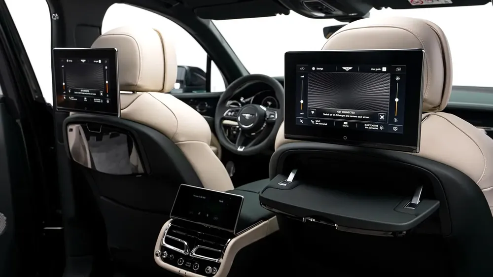 Bentley Bentayga EWB by Mansory - 2023 - Euro Specs - Image 19