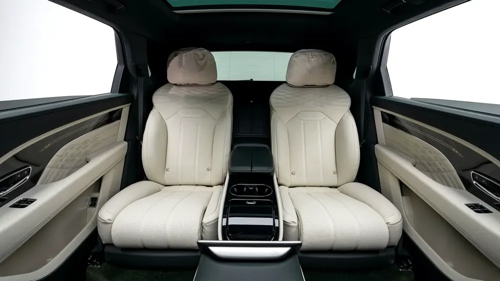 Bentley Bentayga EWB by Mansory - 2023 - Euro Specs - Image 20