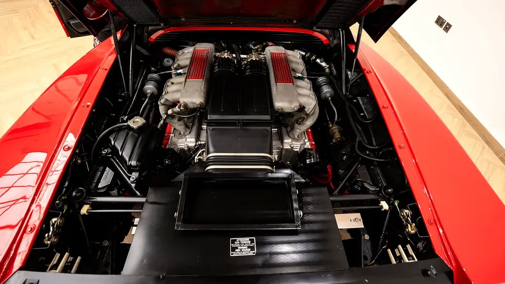EUROPEAN SPECS | COLLECTOR CAR | NATURALLY ASPIRATED V12 | ACCIDENT-FREE | INVESTMENT-GRADE CLASSIC - Image 10