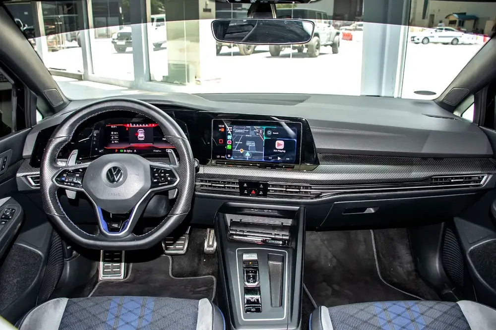 Volkswagen Golf R 2022 GCC specs - Image 16