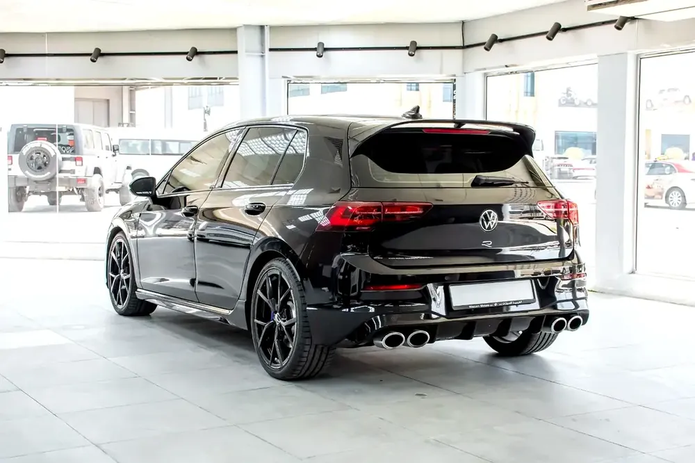 Volkswagen Golf R 2022 GCC specs - Image 7