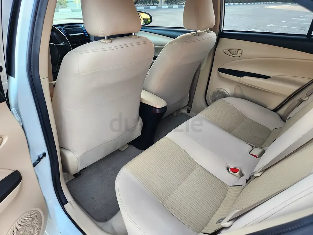 From Al Futtaim no accdent  one owner - Image 15