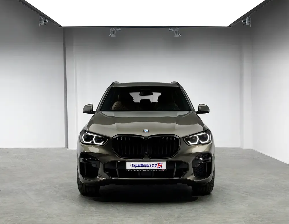 Masterclass Edition • FDSH • BMW Warranty + Service Contract • GCC - Image 4