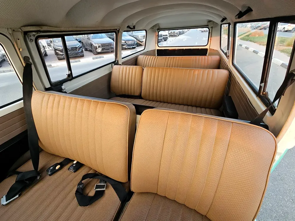 VOLKSWAGEN TYPE 2 1971 JAPAN IMPORTED - Image 11