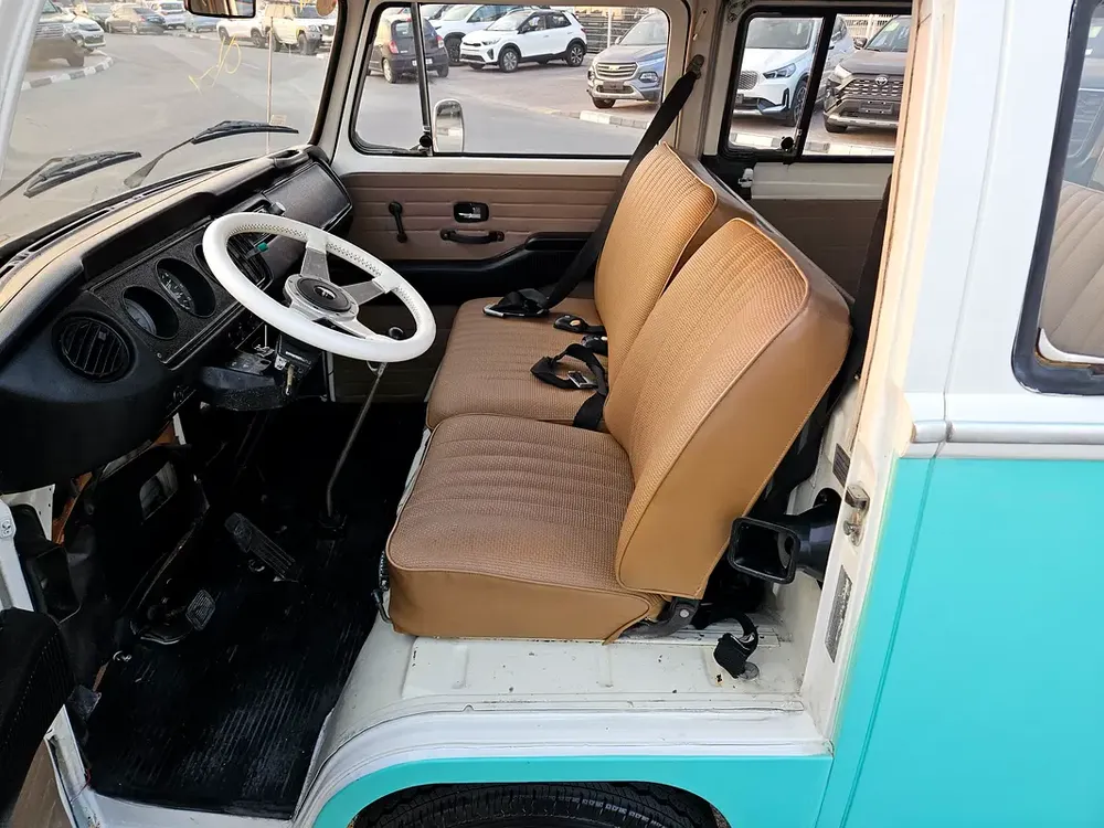 VOLKSWAGEN TYPE 2 1971 JAPAN IMPORTED - Image 13