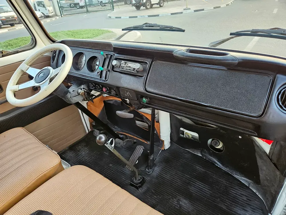 VOLKSWAGEN TYPE 2 1971 JAPAN IMPORTED - Image 18
