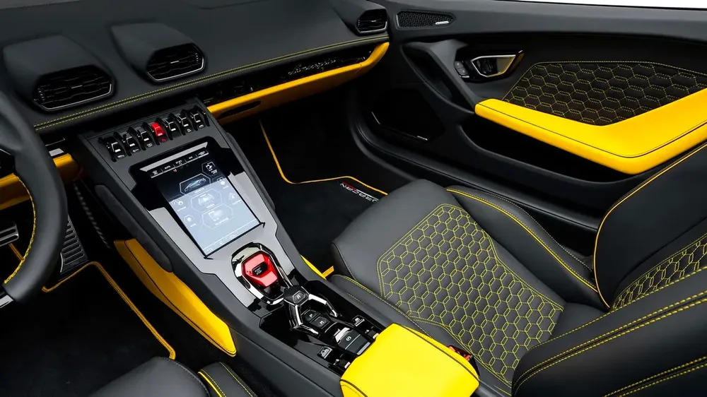 Lamborghini Huracan EVO Spyder RWD - 2023 - Korean Specs - Image 10