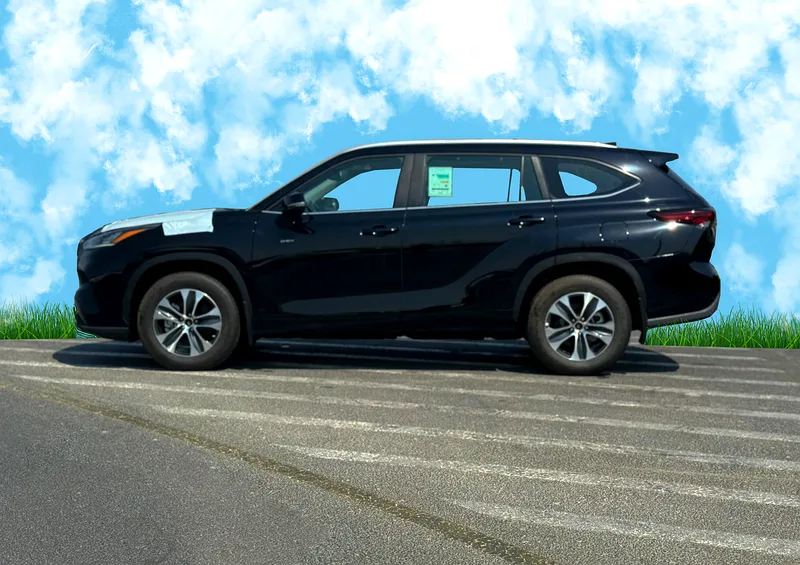 TOYOTA HIGLANDER GLE 2025 GCC 2.5L HEV - Image 4