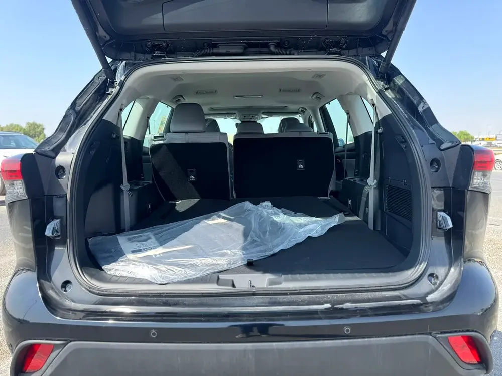 TOYOTA HIGLANDER GLE 2025 GCC 2.5L HEV - Image 6