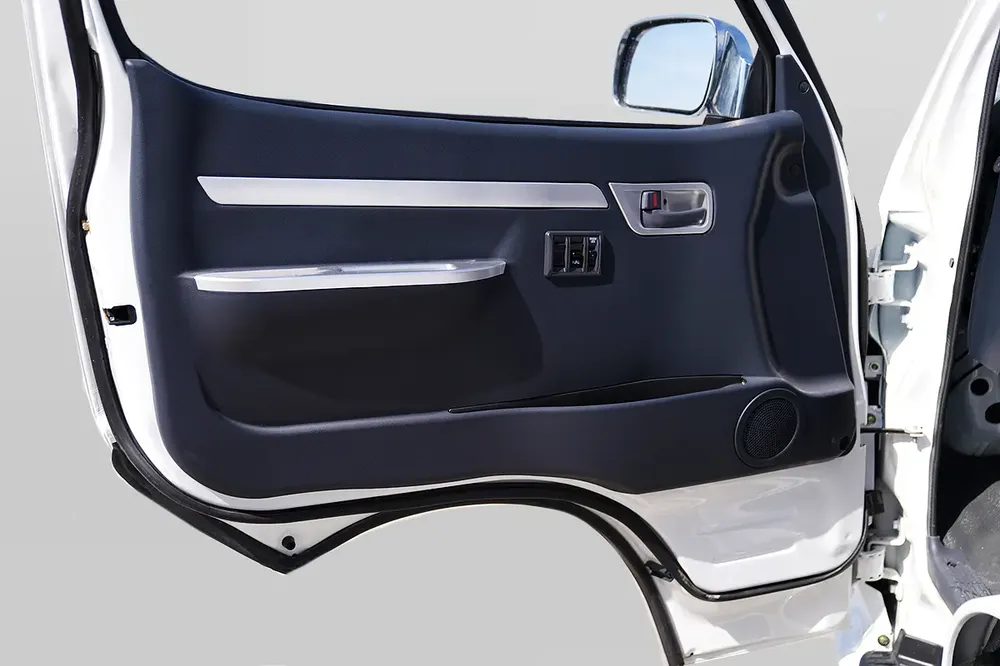 Kinglong Kingwin, 2.7L, Flat Roof, Diesel, 2026 - Image 10