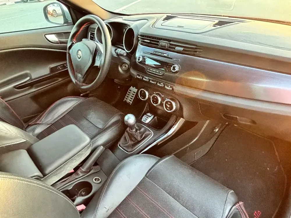 ALFA RIMIO GIULIETTA TURBO F6 MANUAL FRESH JAPAN IMPORTED - Image 14