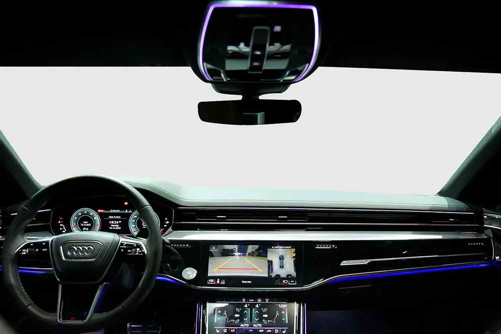 Audi A8 55 TFSI Quattro - 2022 - Image 5