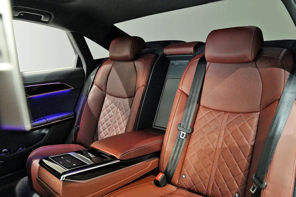 Audi A8 55 TFSI Quattro - 2022 - Image 7